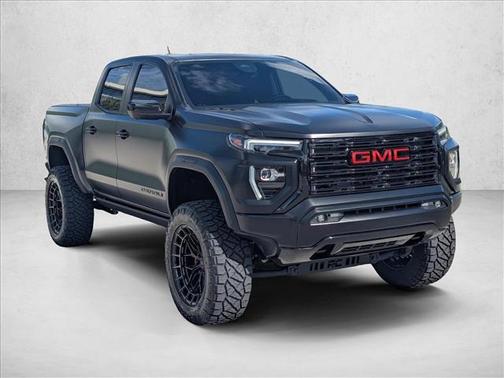 2024 GMC Canyon Denali