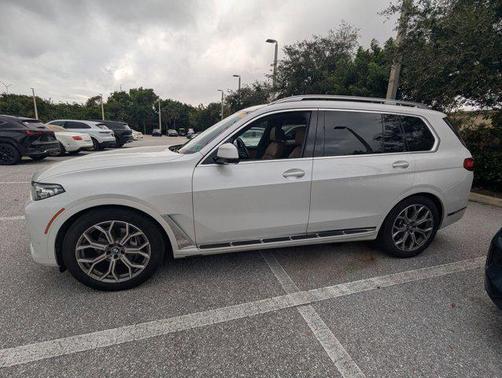 2022 BMW X7 xDrive40i