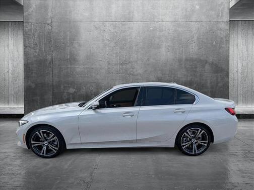 2024 BMW 330 i
