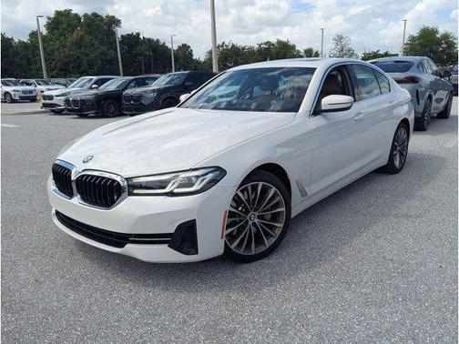 Alpine White 2023 BMW 530 i