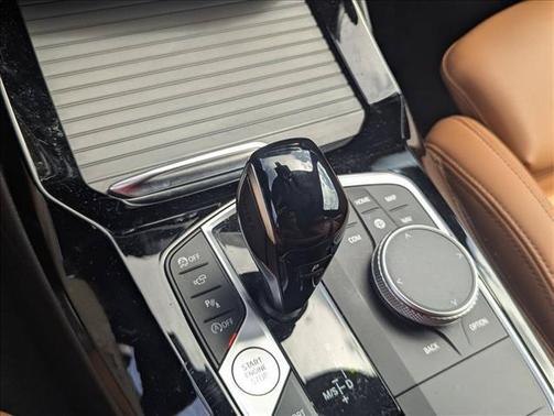 Mineral White Metallic 2024 BMW X3 sDrive30i