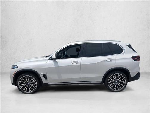 Mineral White Metallic 2026 BMW X5 sDrive40i
