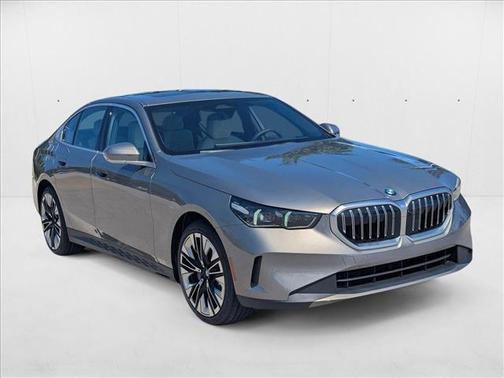 2026 BMW 530 i
