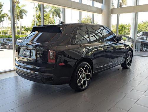 2023 Rolls-Royce Cullinan Black Badge