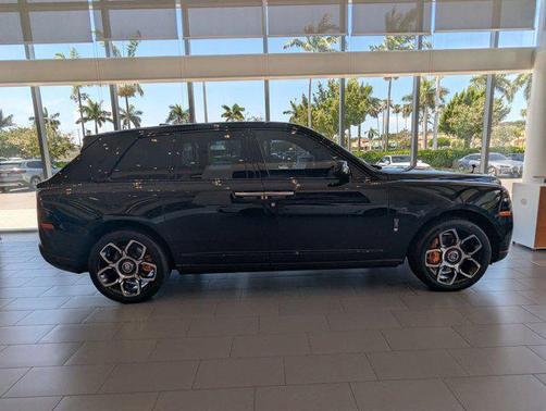 2023 Rolls-Royce Cullinan Black Badge