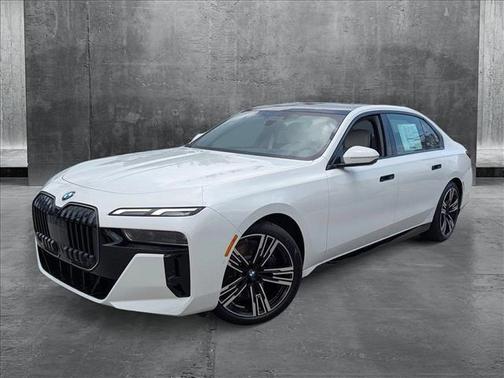 2025 BMW 760 i xDrive