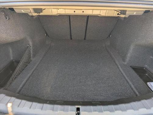 2025 BMW 330 330i Sedan