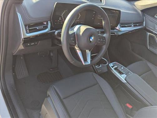 Alpine White 2026 BMW X1 xDrive28i