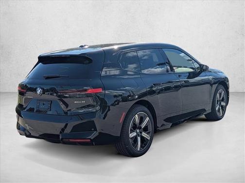 2026 BMW iX xDrive45