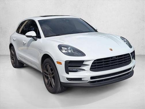 2021 Porsche Macan AWD
