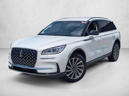 Pristine White Metallic Tri-Coat 2023 Lincoln Corsair Reserve