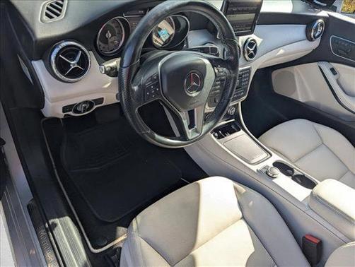 2014 Mercedes-Benz CLA-Class Base