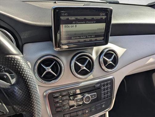 2014 Mercedes-Benz CLA-Class Base