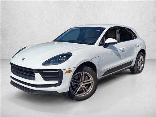2022 Porsche Macan AWD
