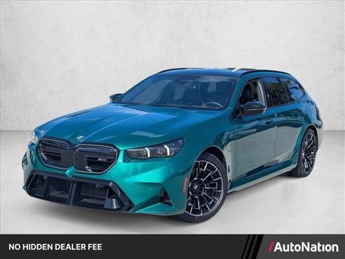 Isle of Man Green Metallic 2026 BMW M5 Base