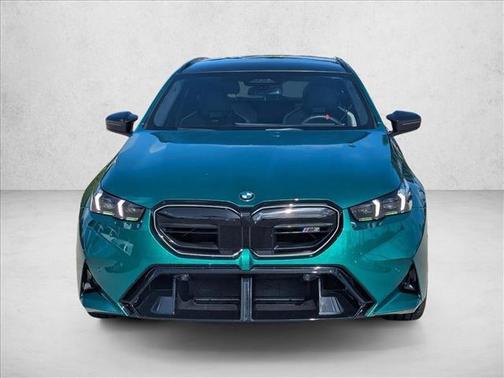 Isle of Man Green Metallic 2026 BMW M5 Base