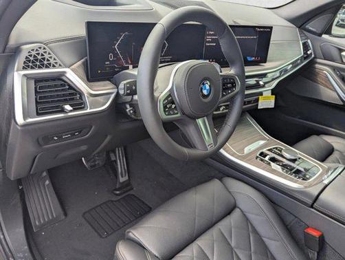 Manhattan Green Metallic 2026 BMW X5 xDrive40i