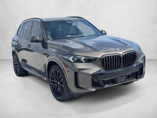 Manhattan Green Metallic 2026 BMW X5 xDrive40i