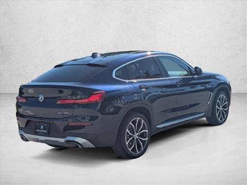 2023 BMW X4 xDrive30i