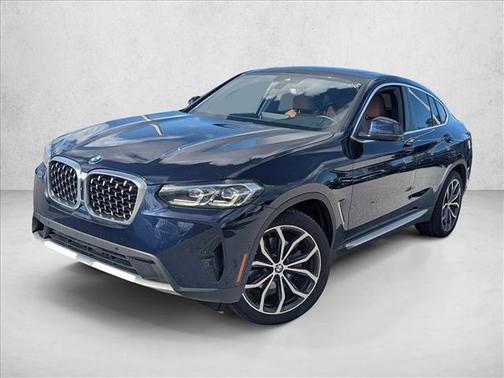 2023 BMW X4 xDrive30i