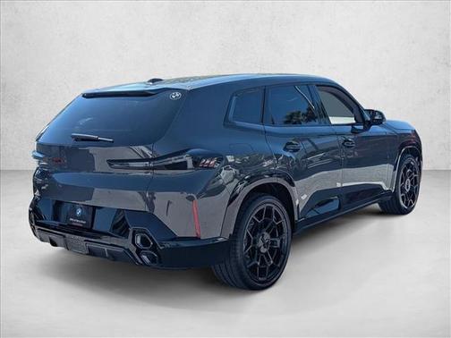 Dravit Grey Metallic 2026 BMW XM Label