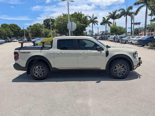 Desert Sand 2025 Ford Maverick Tremor