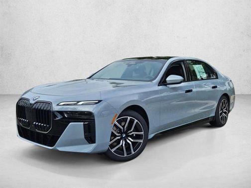 Brooklyn Grey Metallic 2026 BMW i7 eDrive50