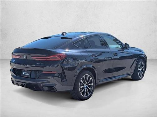2022 BMW X6 xDrive40i