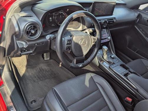 Infrared 2023 Lexus IS 350 Base