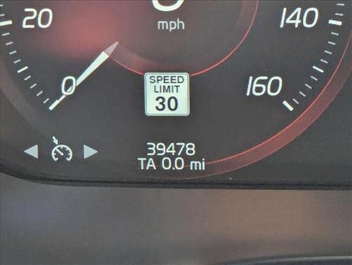 2021 Volvo XC60 T5 Inscription