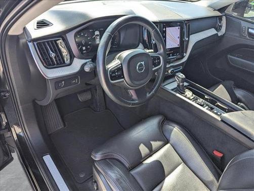 2021 Volvo XC60 T5 Inscription