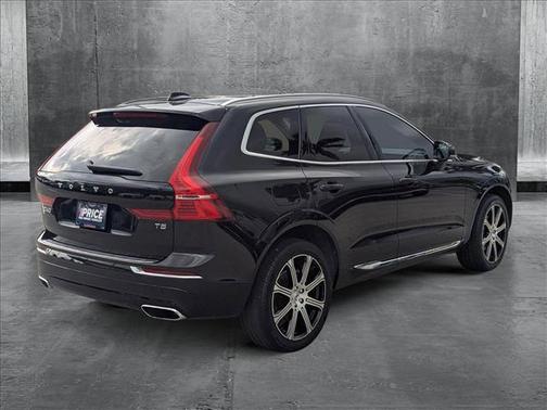 2021 Volvo XC60 T5 Inscription