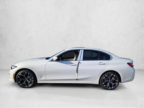 2025 BMW 330 i xDrive