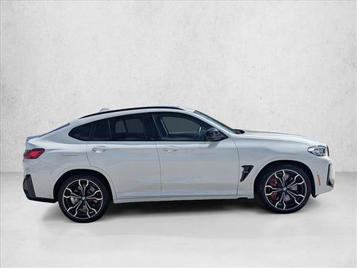 2025 BMW X4 M AWD