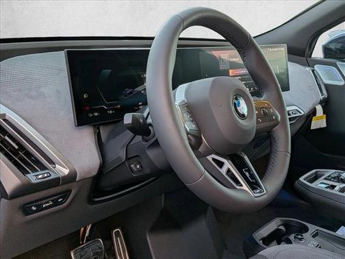 2026 BMW iX xDrive60