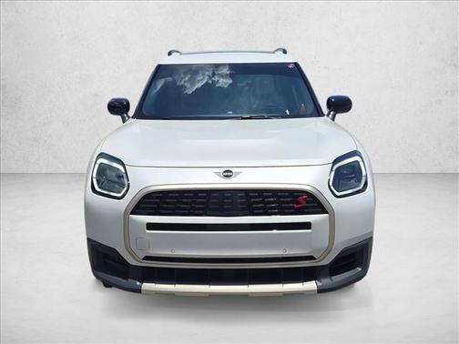 Nanuq White Metallic 2026 MINI Countryman Cooper S ALL4