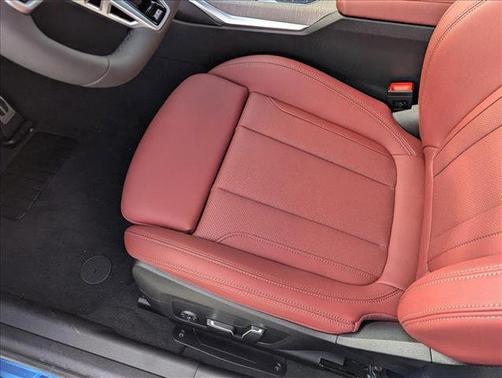 2025 BMW 330 i