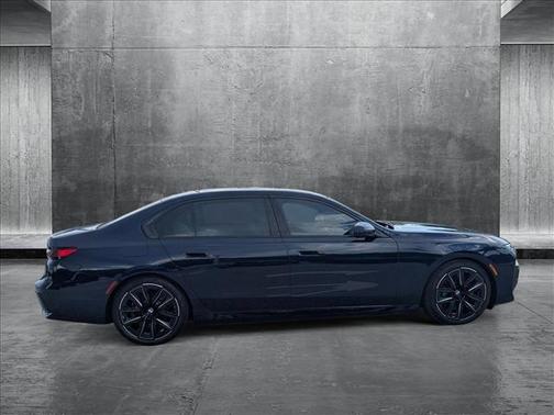 2024 BMW i7 eDrive50