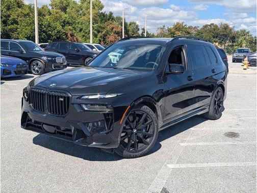 2026 BMW X7 M60i