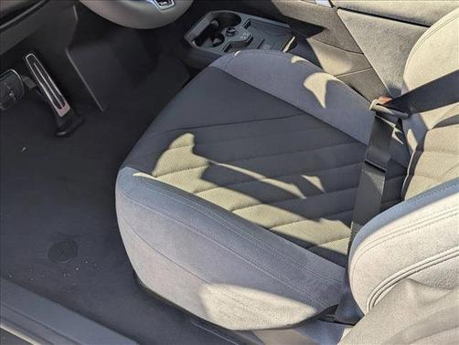 2026 BMW iX xDrive60