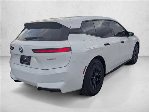 2026 BMW iX xDrive60