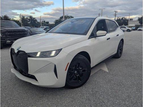 2026 BMW iX xDrive60