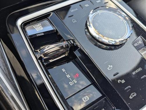 2023 BMW 760 i xDrive