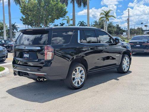 2022 Chevrolet Tahoe 2WD High Country