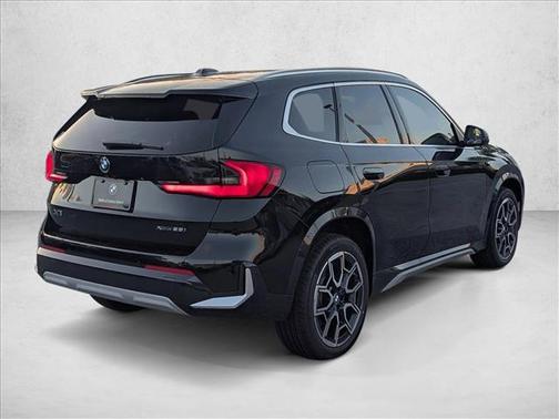 Black Sapphire Metallic 2026 BMW X1 xDrive28i