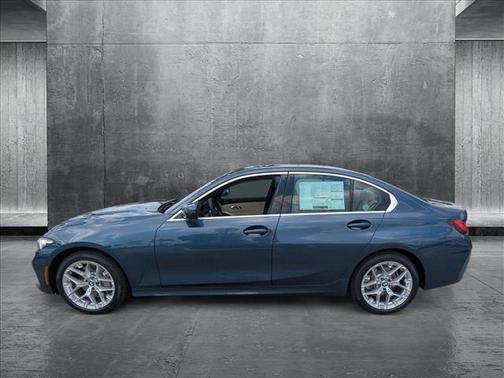 2025 BMW 330 i