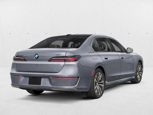 Frozen Pure Grey Metallic 2026 BMW i7 xDrive60