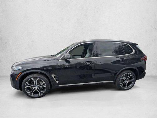 Black Sapphire Metallic 2026 BMW X5 xDrive40i