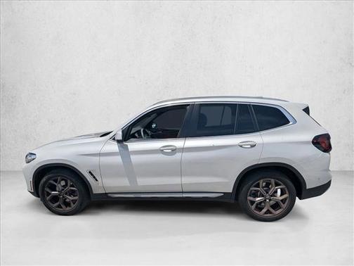 Mineral White Metallic 2024 BMW X3 sDrive30i