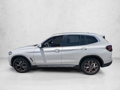 Mineral White Metallic 2024 BMW X3 sDrive30i